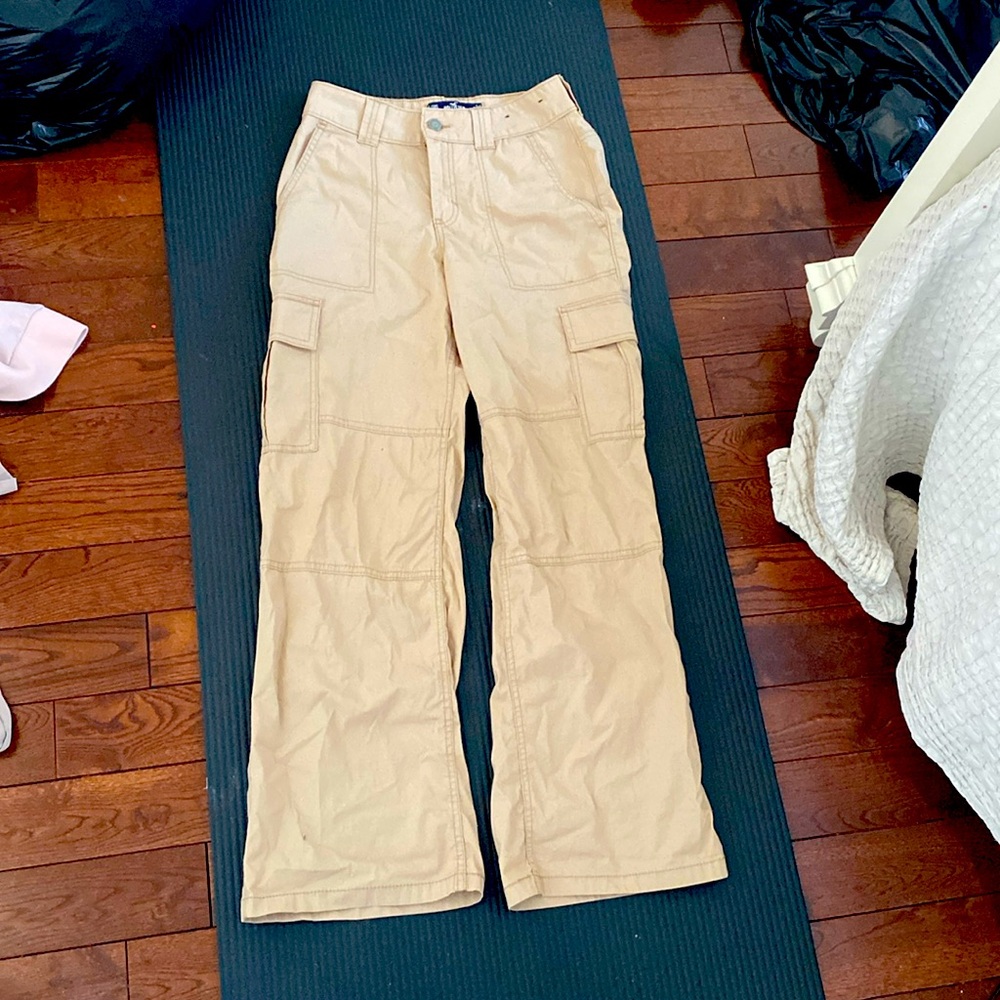 Hollister cargo pants